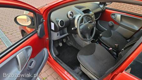 Peugeot 107 1.  0 68KM 2009