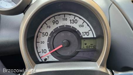 Peugeot 107 1.  0 68KM 2009