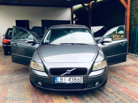 Volvo V50 2.  0TD / 136KM /  2004