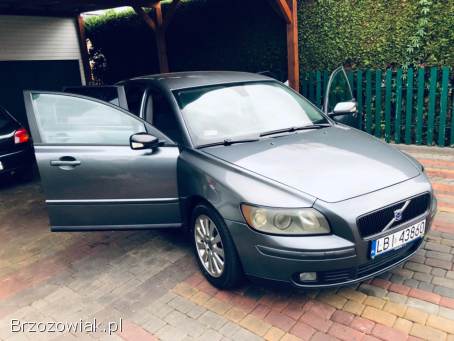 Volvo V50 2.  0TD / 136KM /  2004