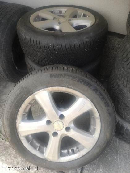 Opony zimowe 205/55/16 komplet z felgami do peugota