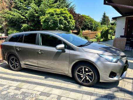Toyota Avensis 2016