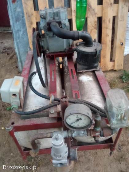 Kompresor dwutłokowy 120l.