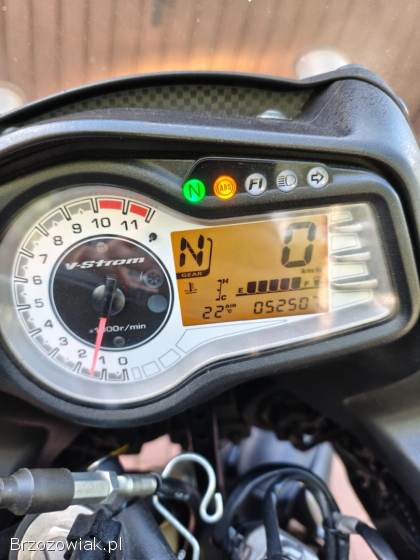 Suzuki V-Strom 650 2012