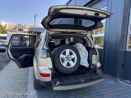 Mitsubishi Outlander 2.  0Di-D140KM 4x4 2007