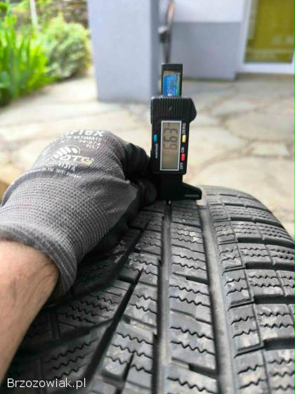 Opony zimowe 225/60R17 Hankook Winter i cept evo2