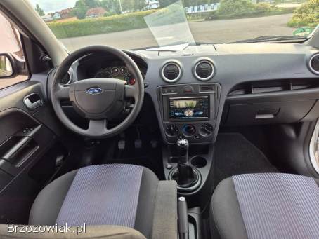 Ford Fusion 1.  6 Benzyna  2007