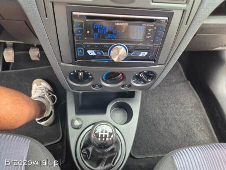 Ford Fusion 1.  6 Benzyna  2007