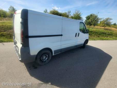 Opel Vivaro 1.  9 Diesel 101 KM 2005 230 tys.  km 3-osobowy OC 2027