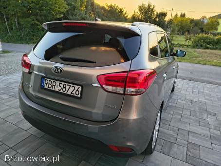 Kia Carens 7-os  2013