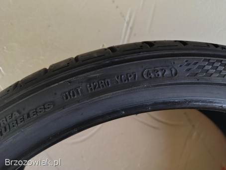Opony Kumho Ecsta 245/30 R20 jak nowe 4szt