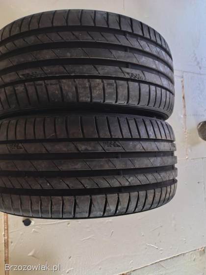 Opony Kumho Ecsta 245/30 R20 jak nowe 4szt