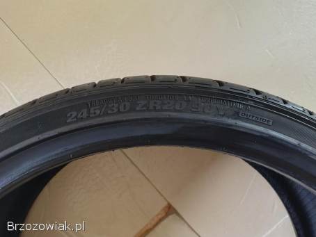 Opony Kumho Ecsta 245/30 R20 jak nowe 4szt