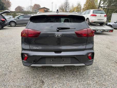 Kia Niro 1.  6 hybryda 2020