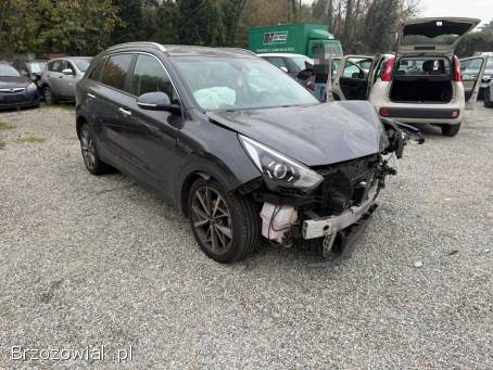 Kia Niro 1.  6 hybryda 2020