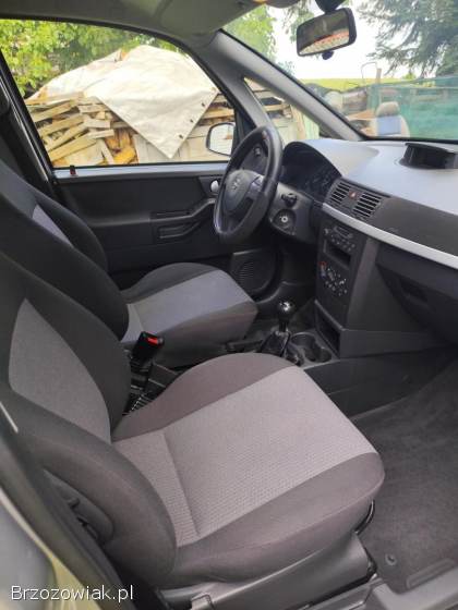 Opel Meriva A 1.  6 8V 2004
