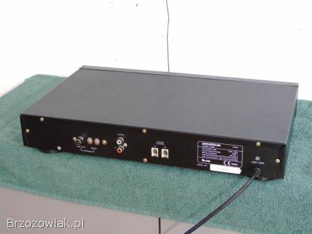 Tuner radiowy Universum T-46010 sprawny i ładny.  WYSYŁKA.