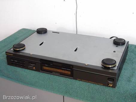 Tuner radiowy Universum T-46010 sprawny i ładny.  WYSYŁKA.