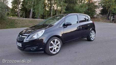 Opel Corsa 1.  4 benzyna  2010