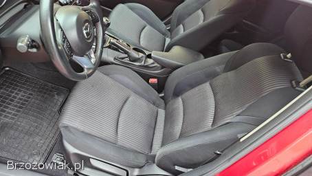 Mazda 3 2.  0 165KM 2014