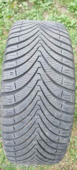 Opony wielosezonowe KUMHO SOLUS 195/50R15 z 2023 roku