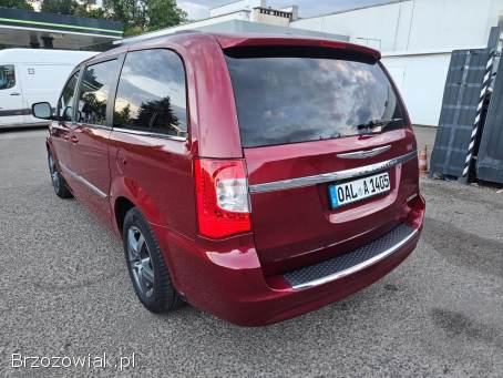 Chrysler Town & Country 3.  6V6 LPG 286KM 2013