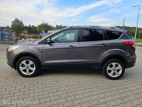 Ford Kuga 1.  6 16V 150KM  2014