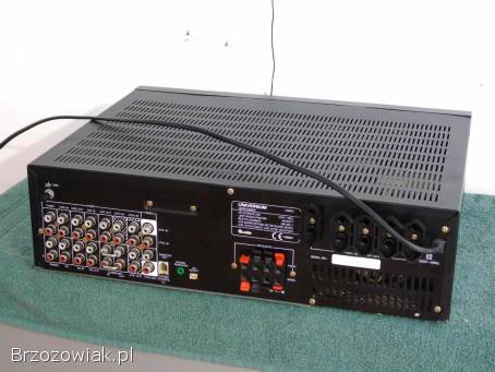 Wzmacniacz Universum V-46012 sprawny i mocny 440 wat.  DOSTAWA