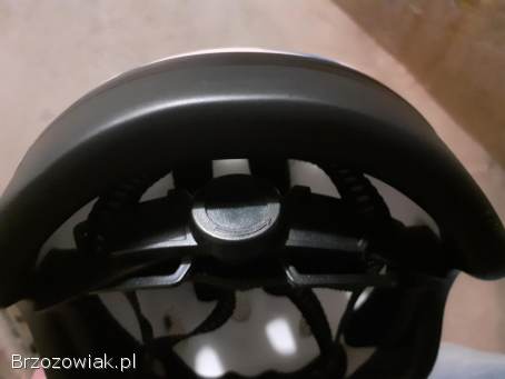 Kask dziecięcy na rower,  hulajnogę,  rolki,  czy na plan zabaw w b.  dobrym stanie
