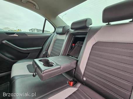Volkswagen Jetta VI Highline 2011