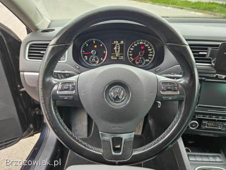 Volkswagen Jetta VI Highline 2011