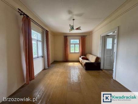 Drewniany dom w Jedliczu na 15,  09 ar działce.