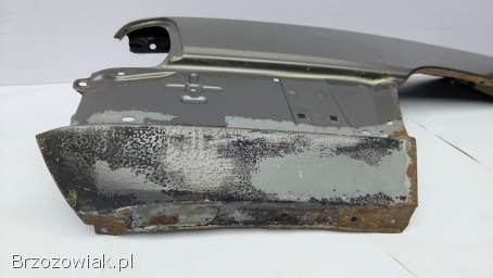 Błotnik przedni lewy Audi 100 C3 1982 r.