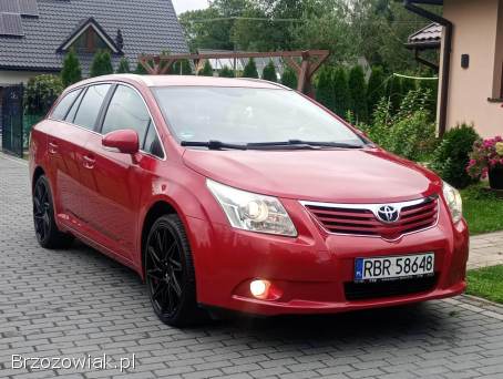 Toyota Avensis T27 1.  8 147Ps  2010