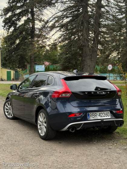 Volvo V40 Summum 2012