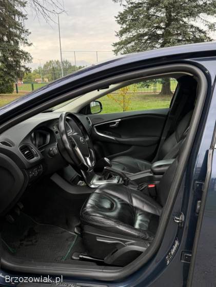 Volvo V40 Summum 2012