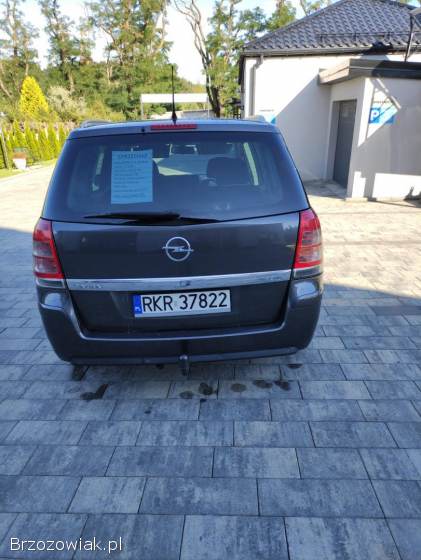 Opel Zafira B 2010