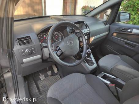 Opel Zafira B 2010