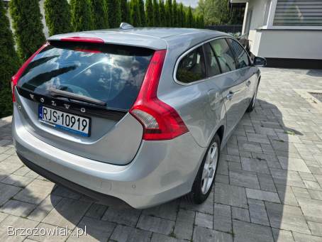 Volvo V60 Summum 2012