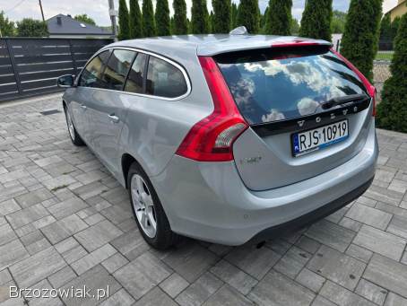 Volvo V60 Summum 2012