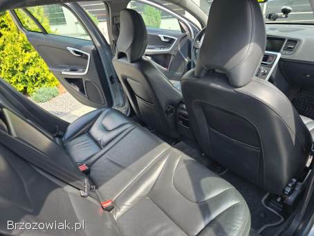 Volvo V60 Summum 2012