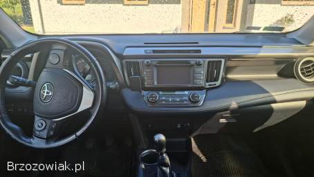 Toyota RAV4 Premium 2013