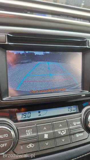 Toyota RAV4 Premium 2013
