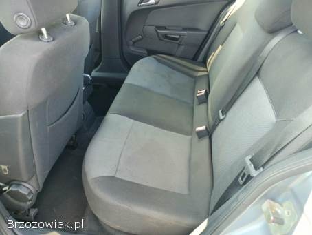 Opel Astra 1.  6 05r 2005