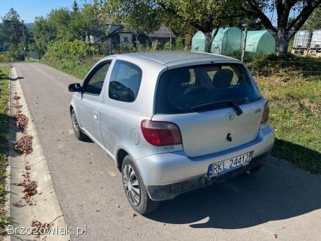 Toyota Yaris 2001