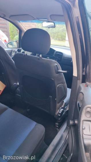 Opel Zafira A 2004