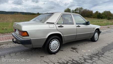 Mercedes-Benz Klasa C W201 (190)  1990