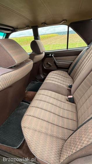Mercedes-Benz Klasa C W201 (190)  1990
