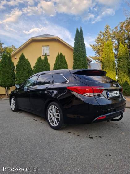 Hyundai i40 1.  7 cdi 2012