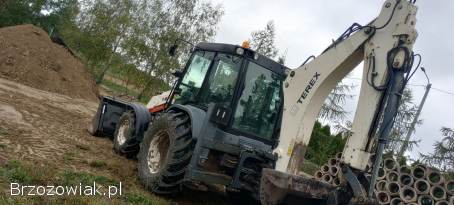 Usługi koparko-ładowarką,  Roboty ziemne,  Koparko-ładowarka,  Koparka